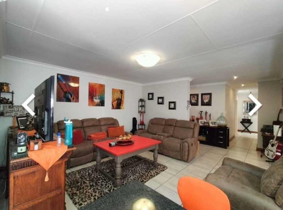 To Let 3 Bedroom Property for Rent in Baillie Park North West